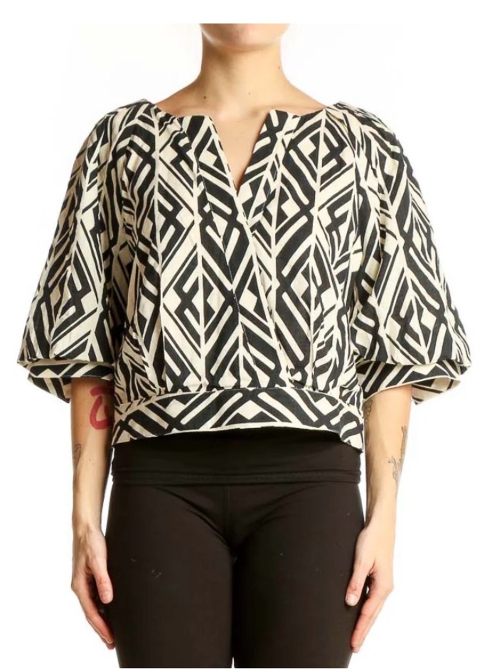 Banana Republic Factory Black & White Geometric Boxy Crop Top